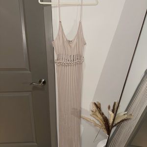 Maxi Dress w/ cut out